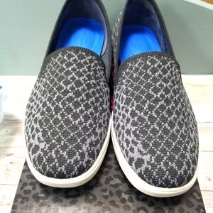 Me Too Recycled Upper Knit Slip-Ons Eden-size 5.5